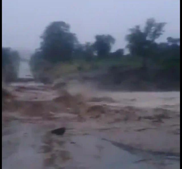 WATCH: Bridge Swept Away In Chipinge By Cyclone Idai Floods