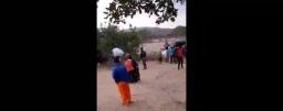 WATCH: Crowd Using Illegal Border Crossing Between Zimbabwe And South Africa