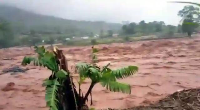 WATCH: Cyclone Idai Survivors Denied Food Aid For Being Opposition Supporters