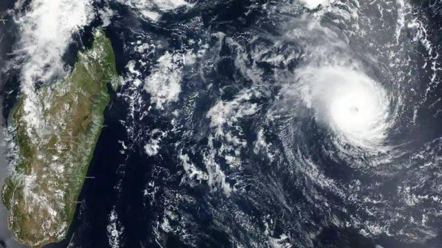Zimbabwe Braces For "Record Breaking" Cyclone Freddy