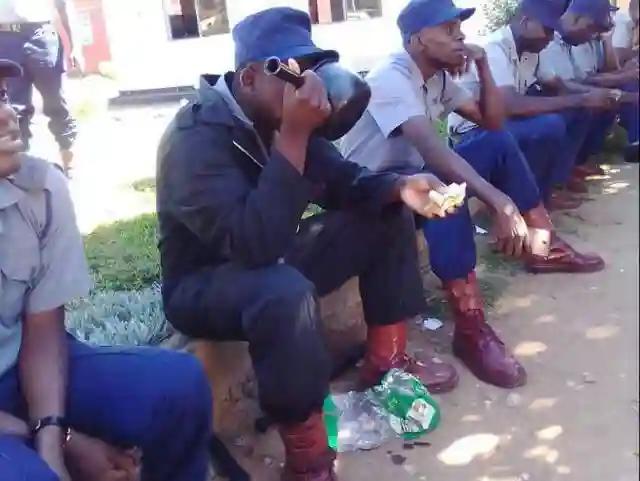 Zimbabwe Police Officers Enforcing Lockdown Lament Over Hunger