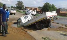 Zimbabwe's Roads A Nightmare For Travellers - VP Mohadi